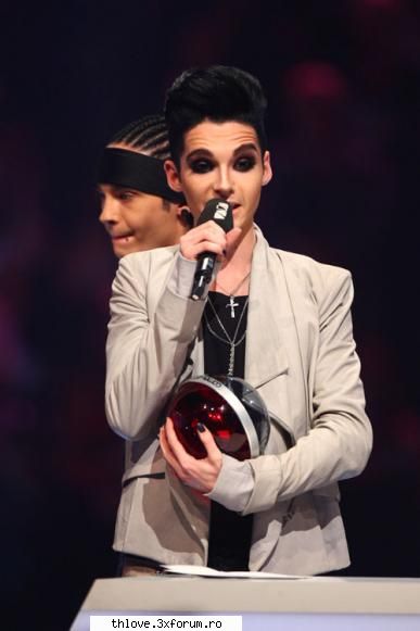 Au castigat....din nou! - Ana-Maria - TOKIO HOTEL