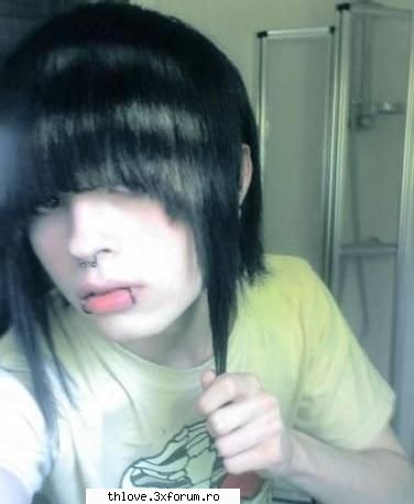 Chris Dakota - ღ★AuTuMn★ღ - [E][M][O]