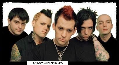Good Charlotte - ^^Sk8er Girl_<3 A7x^^ - M O R E  B A N D S