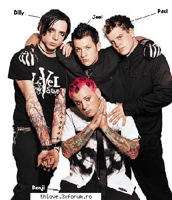 Good Charlotte - shi eo sa pon pozici:D - M O R E  B A N D S