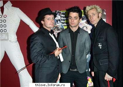 Green Day - ^^Sk8er Girl_<3 A7x^^ - M O R E  B A N D S