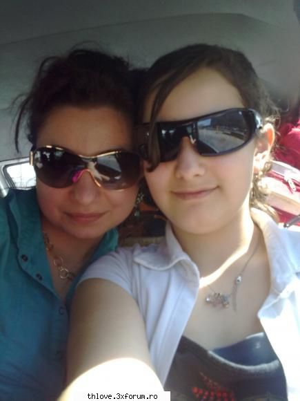 Just I ... MusikEngel :X:D:) - cu varamea mai mareee:X Ada:):D // asta e de pe - ME &I
