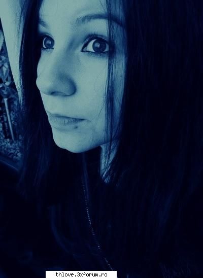 Lenea Verde. - Hi:) So...sunt Raluca, Kido, Chestia aia mica si - ME &I