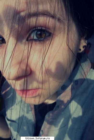 Lenea Verde. - It's all tears are versuri mai perverse:> - ME &I