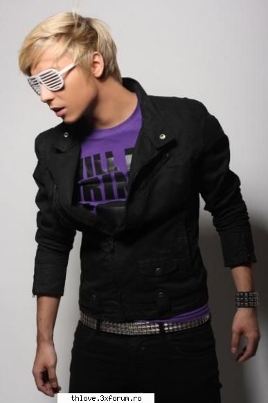 Milan Stankovic - Asa .. Sa pun poze - M O R E  B A N D S
