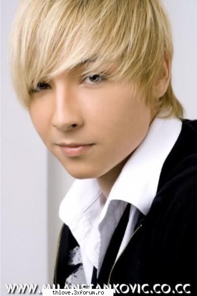 Milan Stankovic - Betty. - M O R E  B A N D S