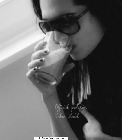 ~NEWS th~ - Si mai sunt multe dar foarte multe si mi'e lene - TOKIO HOTEL