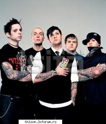 -Nota pentru poza- - ^^Sk8er Girl_<3 A7x^^ - GAMES