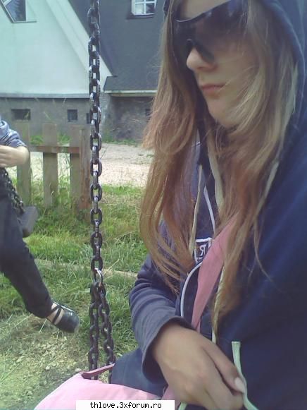 Rawrs...* - Uhu! salutare tuturor ma bucur sa va cunosc :D - ME &I