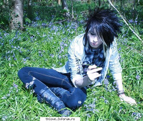 Sam Phantom - mda:) mie imi plake - [E][M][O]