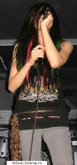Sar Bennett - crek shi catah.. nush dak are vreo mel pe - [E][M][O]