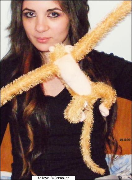 Tatyanna !!! - ~Urasc maimuta asta ma sperieee La fel si aparatu - ME &I