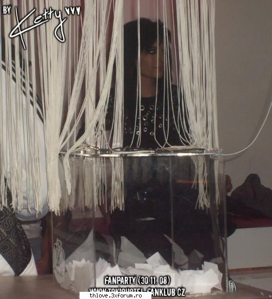 The VMA "Thank You" Fan Party - 9scuze am pus poza gresita mai sus - TOKIO HOTEL