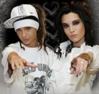 Tobias concediat?! - da .... doar farmecul lui bill ji tom......aahhh - TOKIO HOTEL