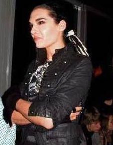Tokio Hotel si Katy Perry, MODA contra SIDA - Katy Perry, Estelle, Robyn, Tokio Hotel si - TOKIO HOTEL