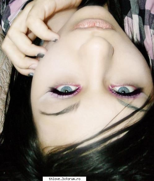 Ziza [O_o] - Chris - ME &I