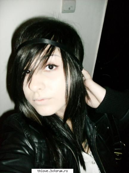 Ziza [O_o] - Chris - ME &I