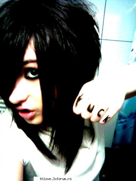 Ziza [O_o] - Chris - ME &I