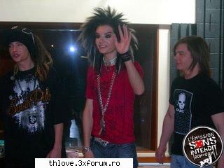 faze dure tokio hotel :)) - B ...vezi k te astept diseara pe la mn G - CAFENEA