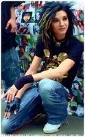 faze dure tokio hotel :)) - B pisi iesi cu mine la un suc - CAFENEA