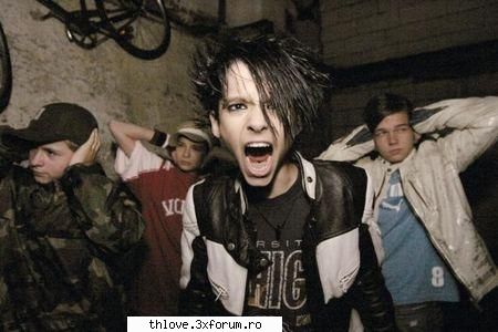 faze dure tokio hotel :)) - B !!!!!!!!!!!!! Gusty -a spart timpanul asta cu - CAFENEA