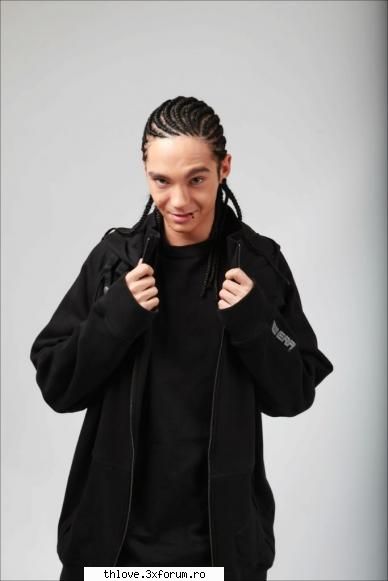 faze dure tokio hotel :)) - Tom: Ce sexos sunt Nu se mai satura de mine - CAFENEA