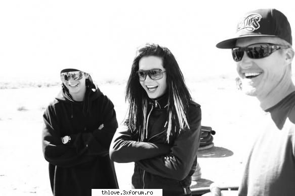 faze dure tokio hotel :)) - Penale fazele Te superi daca ti-am luat si eu - CAFENEA