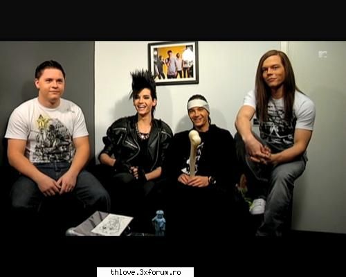 faze dure tokio hotel :)) - T: sunt fat frumos,am palosul gros,pe ileana o - CAFENEA