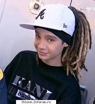 faze dure tokio hotel :)) - Taci ca nu'i asa.. Mai varza sunt a mele T - CAFENEA