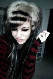 kiki kannibal - ^^Sk8er Girl_<3 A7x^^ - [E][M][O]
