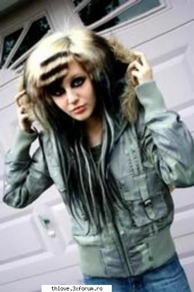 kiki kannibal - ^^Sk8er Girl_<3 A7x^^ - [E][M][O]