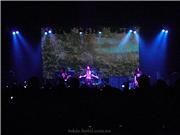 poze th noi de la un concert recent:D - soo fiti atente ce poze am gasit ji ultima vio - TOKIO HOTEL