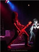 poze th noi de la un concert recent:D - ♫NǾi�y۞M�LǾdy♫ - TOKIO HOTEL