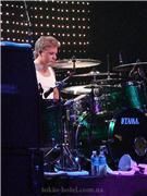 poze th noi de la un concert recent:D - ♫NǾi�y۞M�LǾdy♫ - TOKIO HOTEL