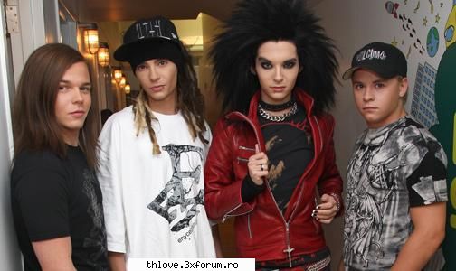 poze th noi de la un concert recent:D - iar asta e poza de asta ji cu asta putem incheia - TOKIO HOTEL