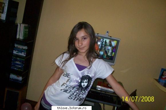 prostie daore.. dar nebunia nu:)) - ms ptr intampinare :D da imi plashe pe aici:D - ME &I